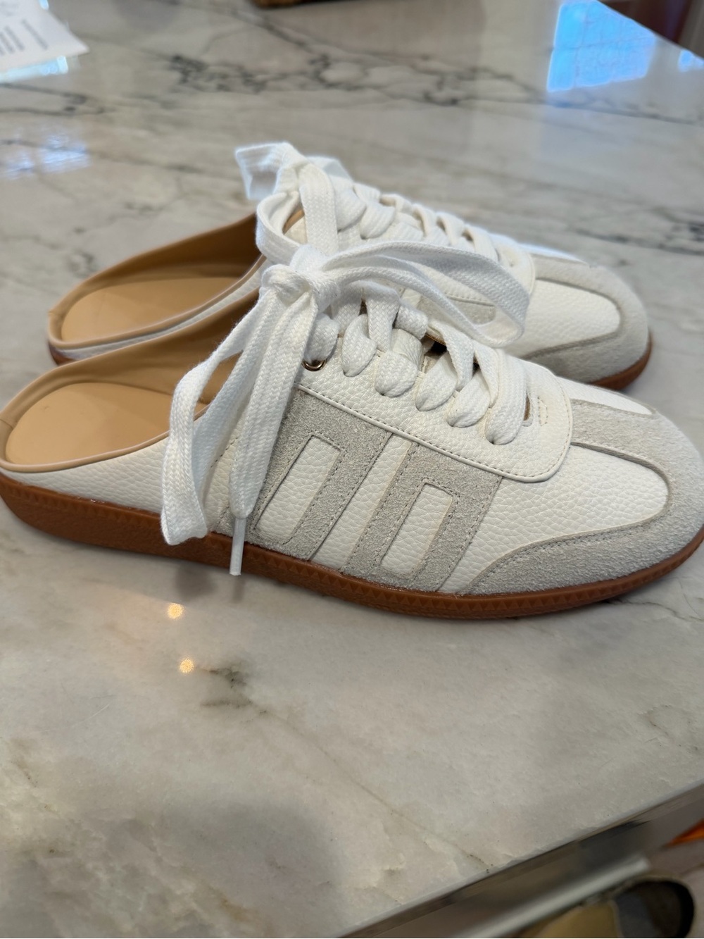 Backless mule sneakers - size 8